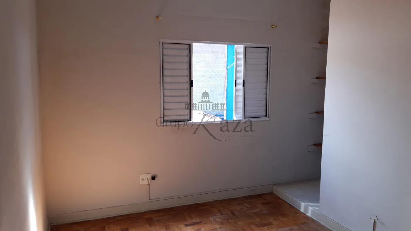 Foto 11 de Casa Sobrado em Jardim Bela Vista, Jacareí - imagem 11