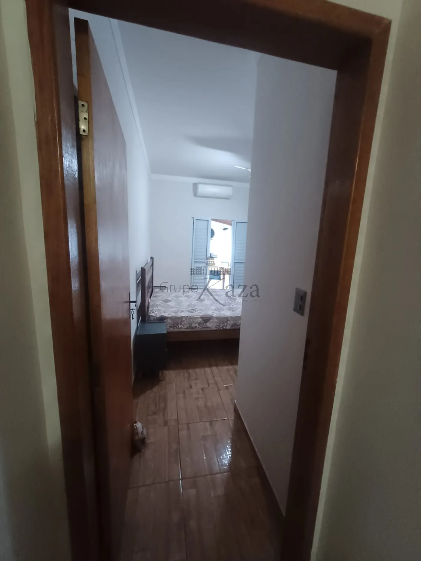 Foto 8 de Casa Padrão em Residencial Parque dos Sinos, Jacareí - imagem 8