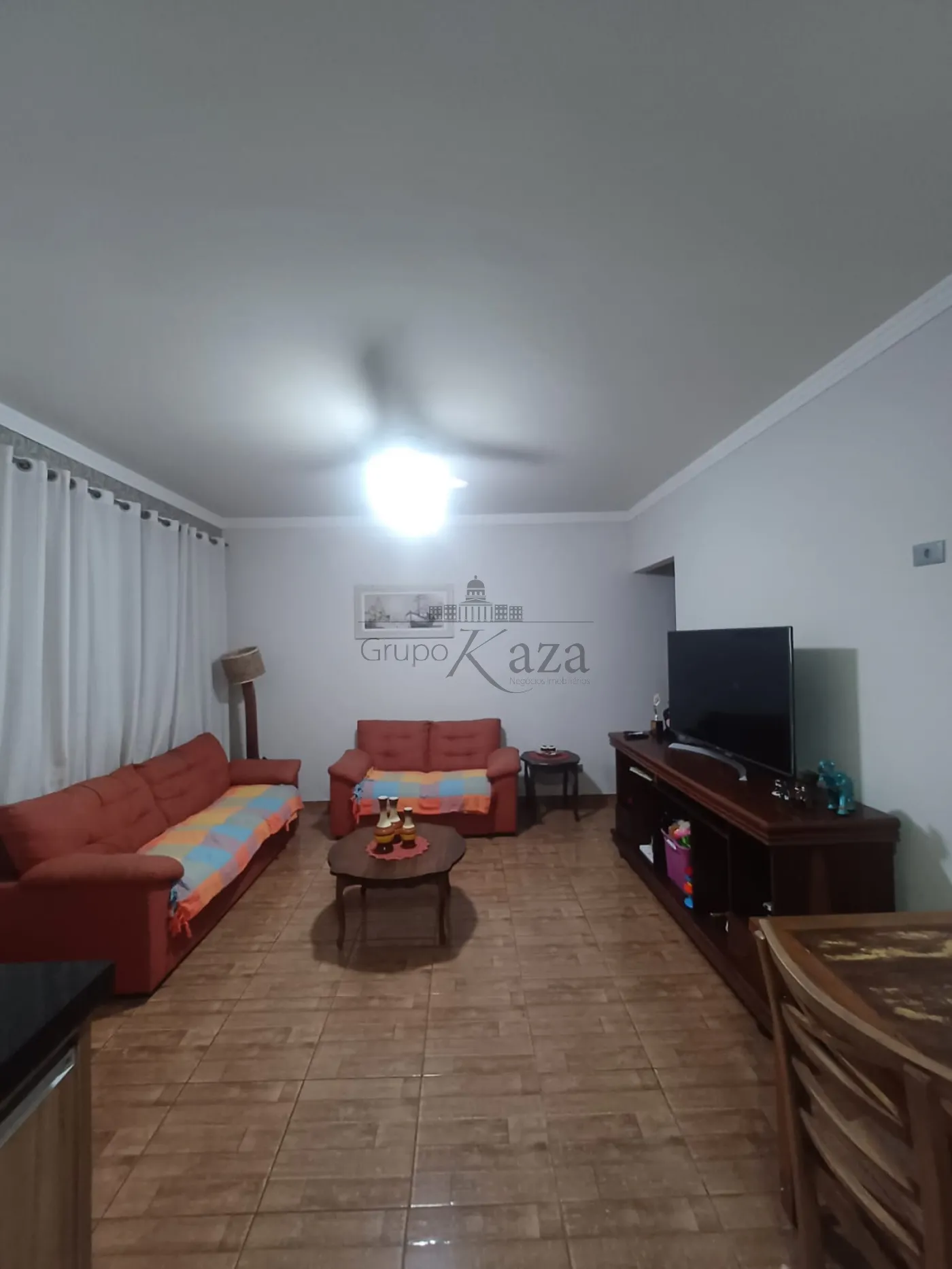 Foto 1 de Casa Padrão em Residencial Parque dos Sinos, Jacareí - imagem 1