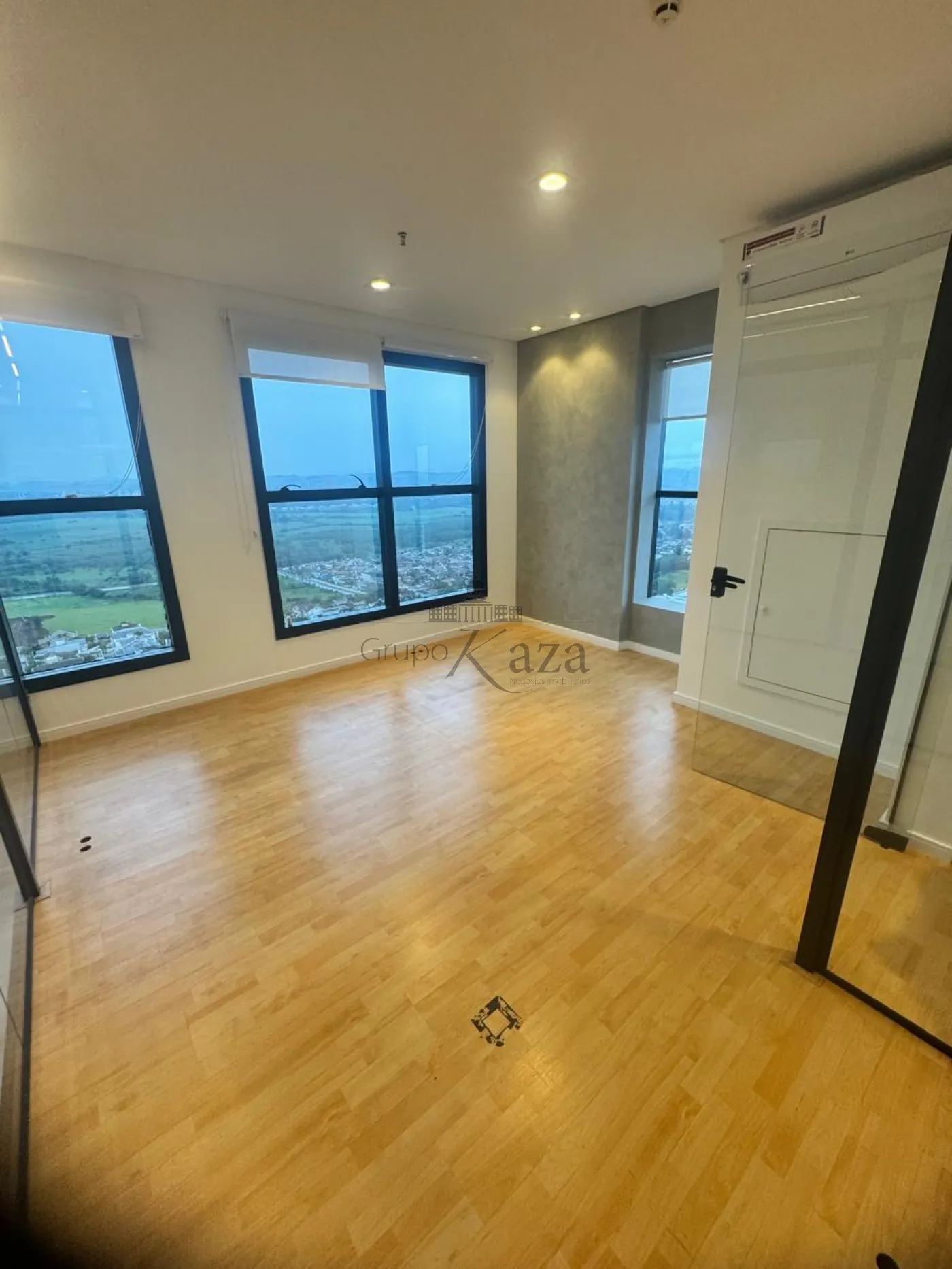 Foto 9 de Comercial Sala Condomínio em Parque Residencial Aquarius, São José dos Campos - imagem 9