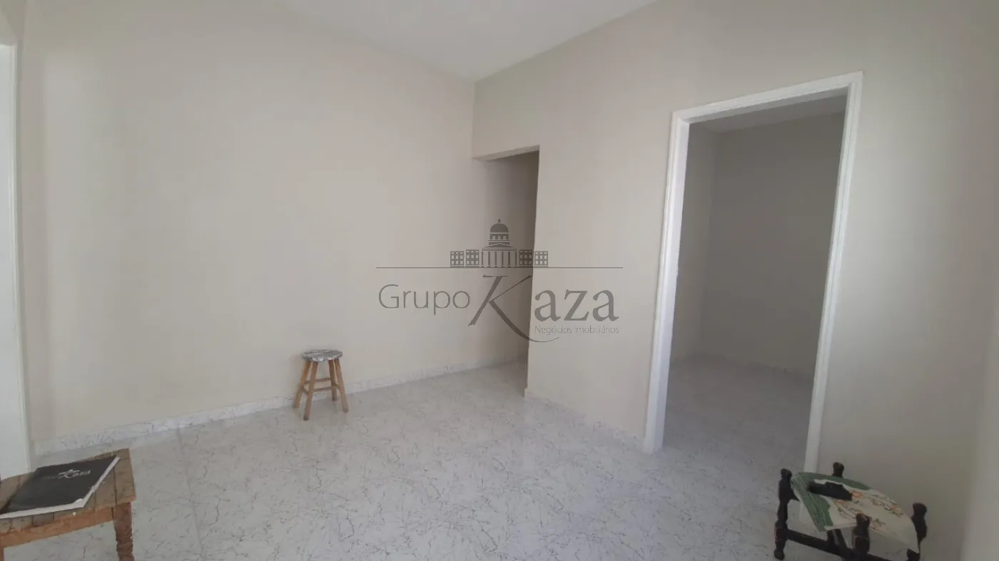 Foto 1 de Casa Padrão em Centro, Jacareí - imagem 1