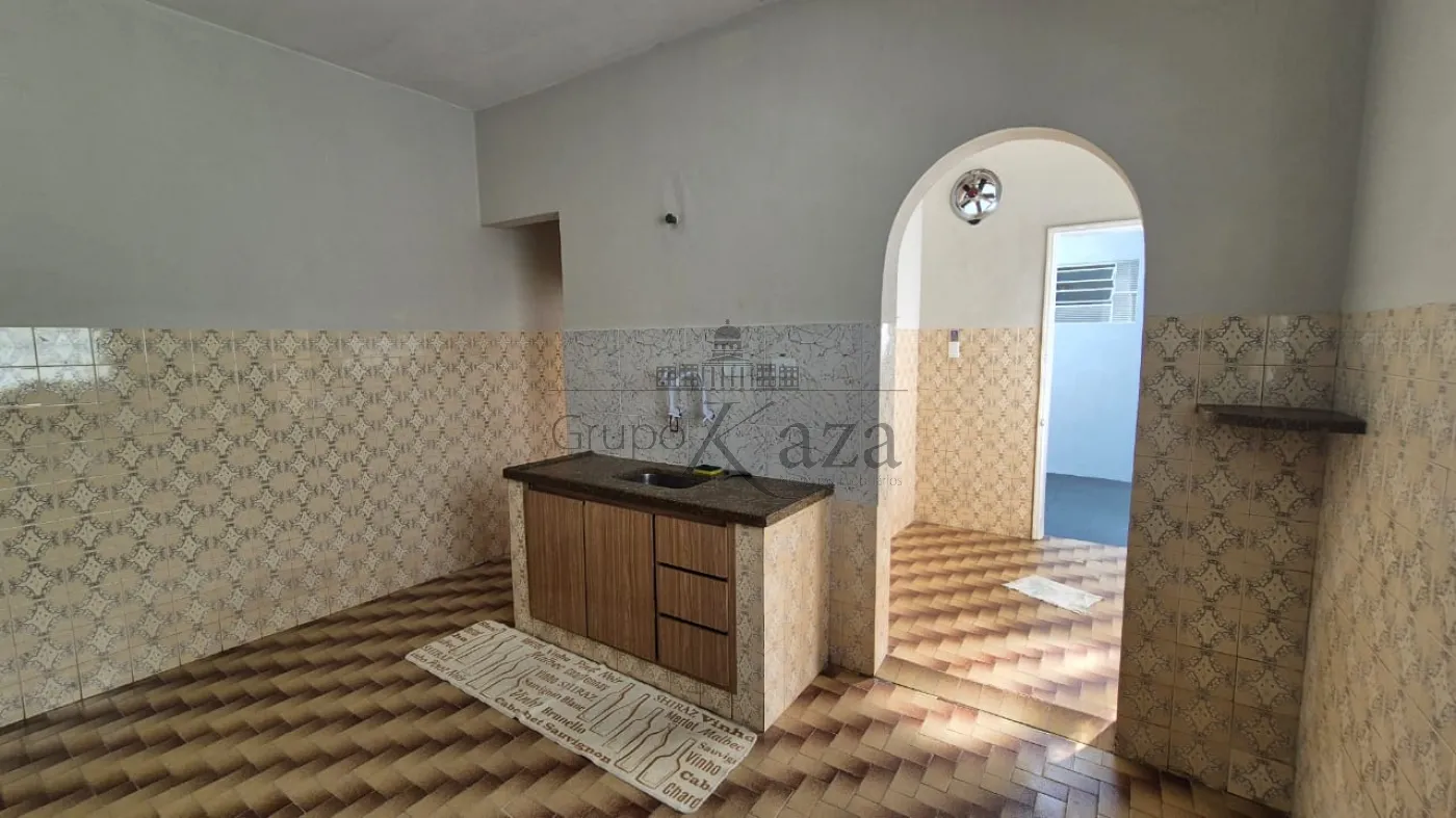 Foto 9 de Casa Padrão em Centro, Jacareí - imagem 9