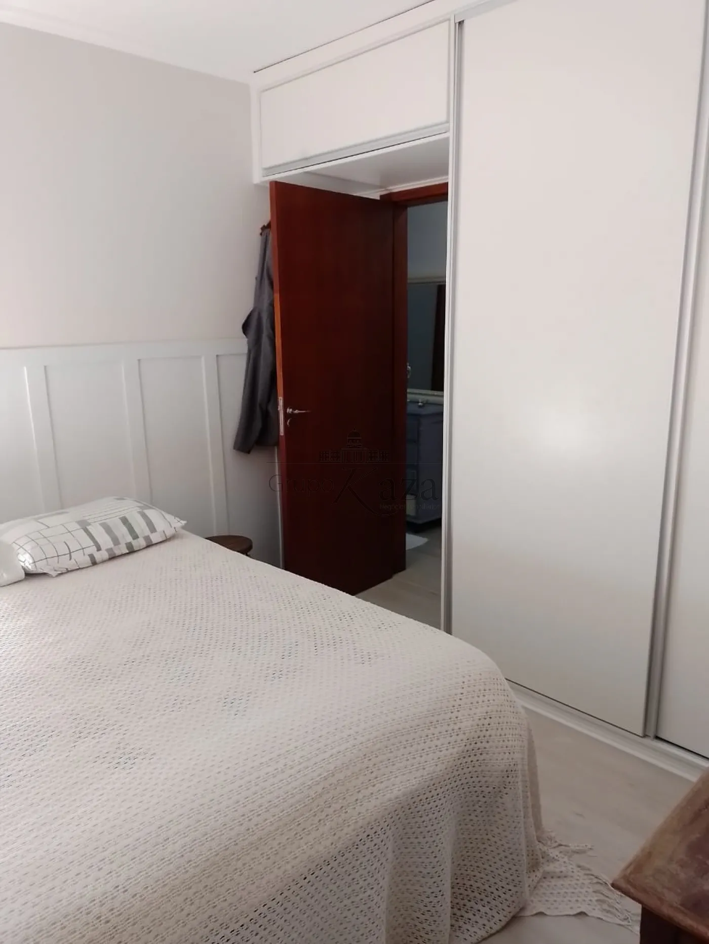 Foto 13 de Casa Padrão em Bosque dos Eucaliptos, São José dos Campos - imagem 13