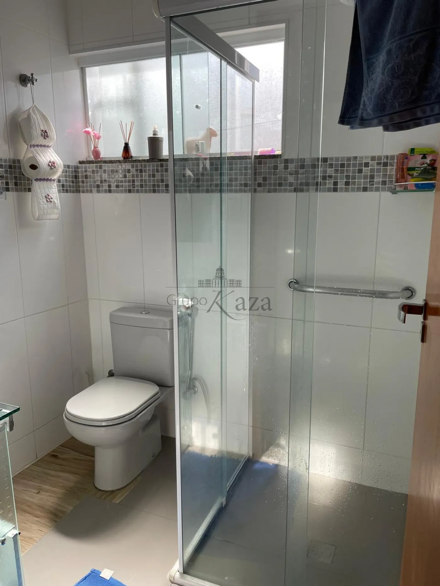 Foto 14 de Casa Padrão em Jardim Santa Maria, Jacareí - imagem 14
