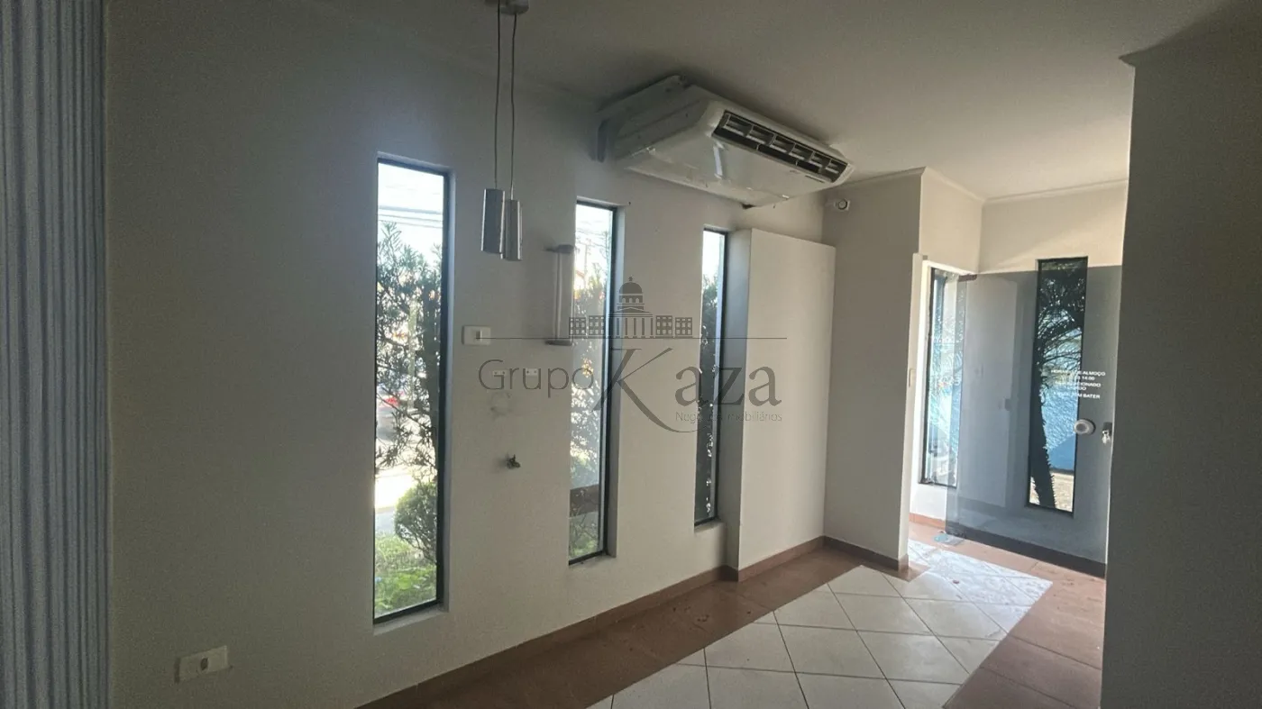 Foto 2 de Comercial Casa em Centro, Jacareí - imagem 2