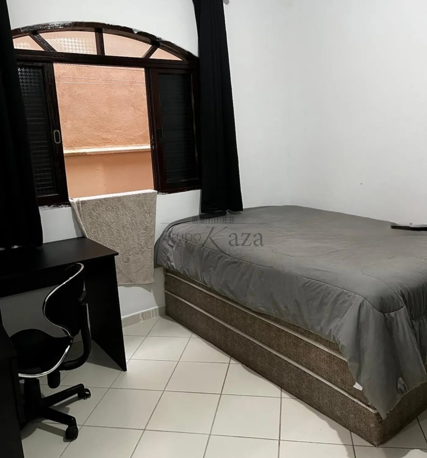 Foto 9 de Casa Padrão em Jardim Santa Marina, Jacareí - imagem 9