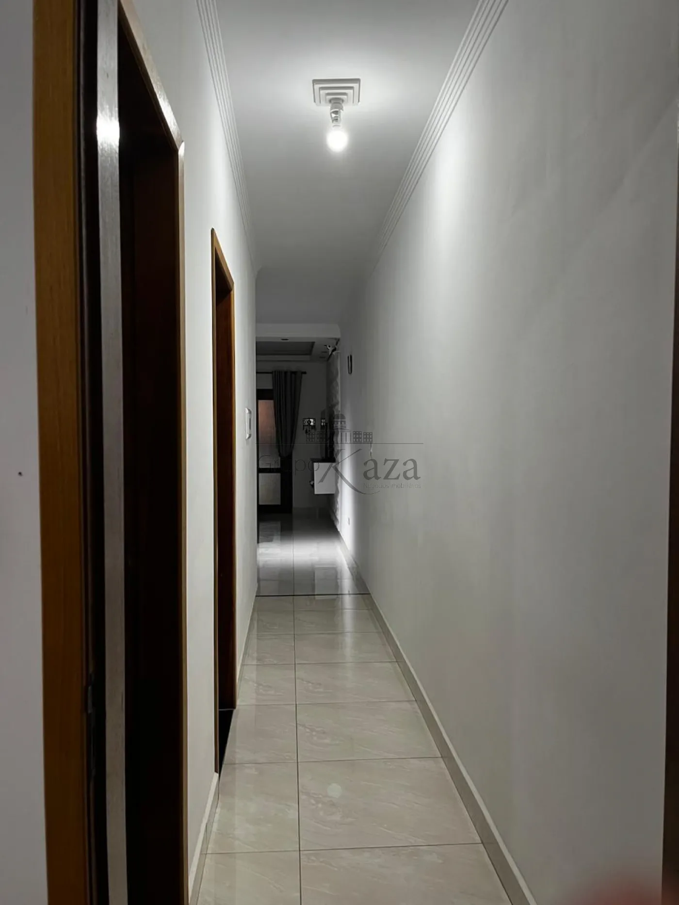 Foto 6 de Casa Padrão em Jardim Santa Marina, Jacareí - imagem 6