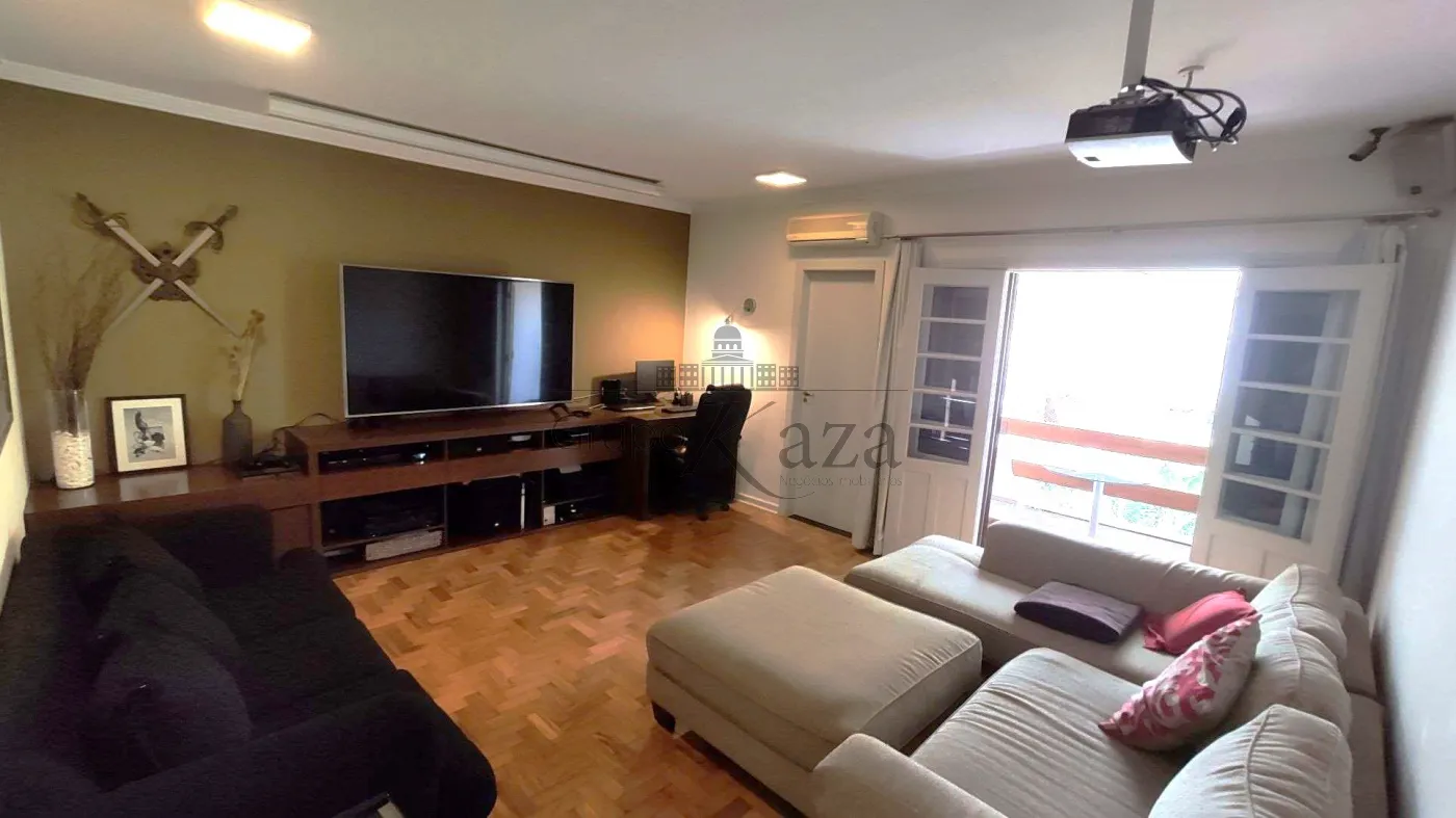 Home /theater