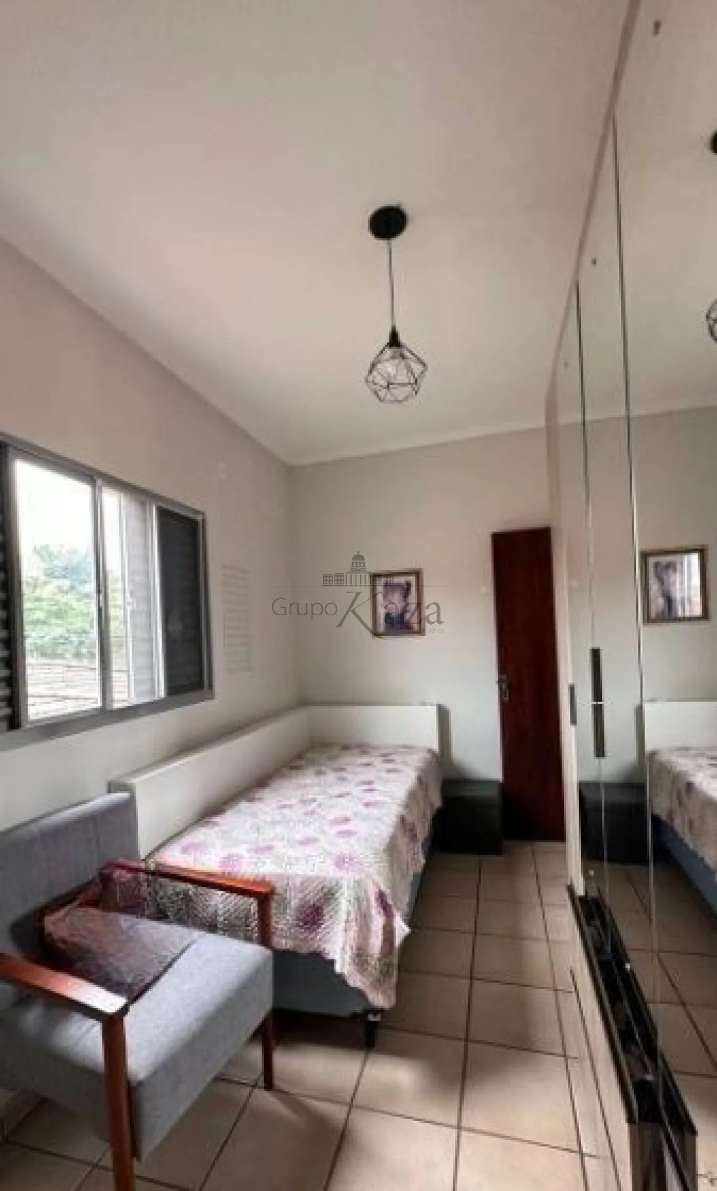 Foto 8 de Casa Padrão em Vila Indústrial, São José dos Campos - imagem 8