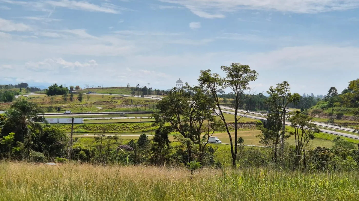 Foto 4 de Terreno Padrão em Veraneio Irajá, Jacareí - imagem 4