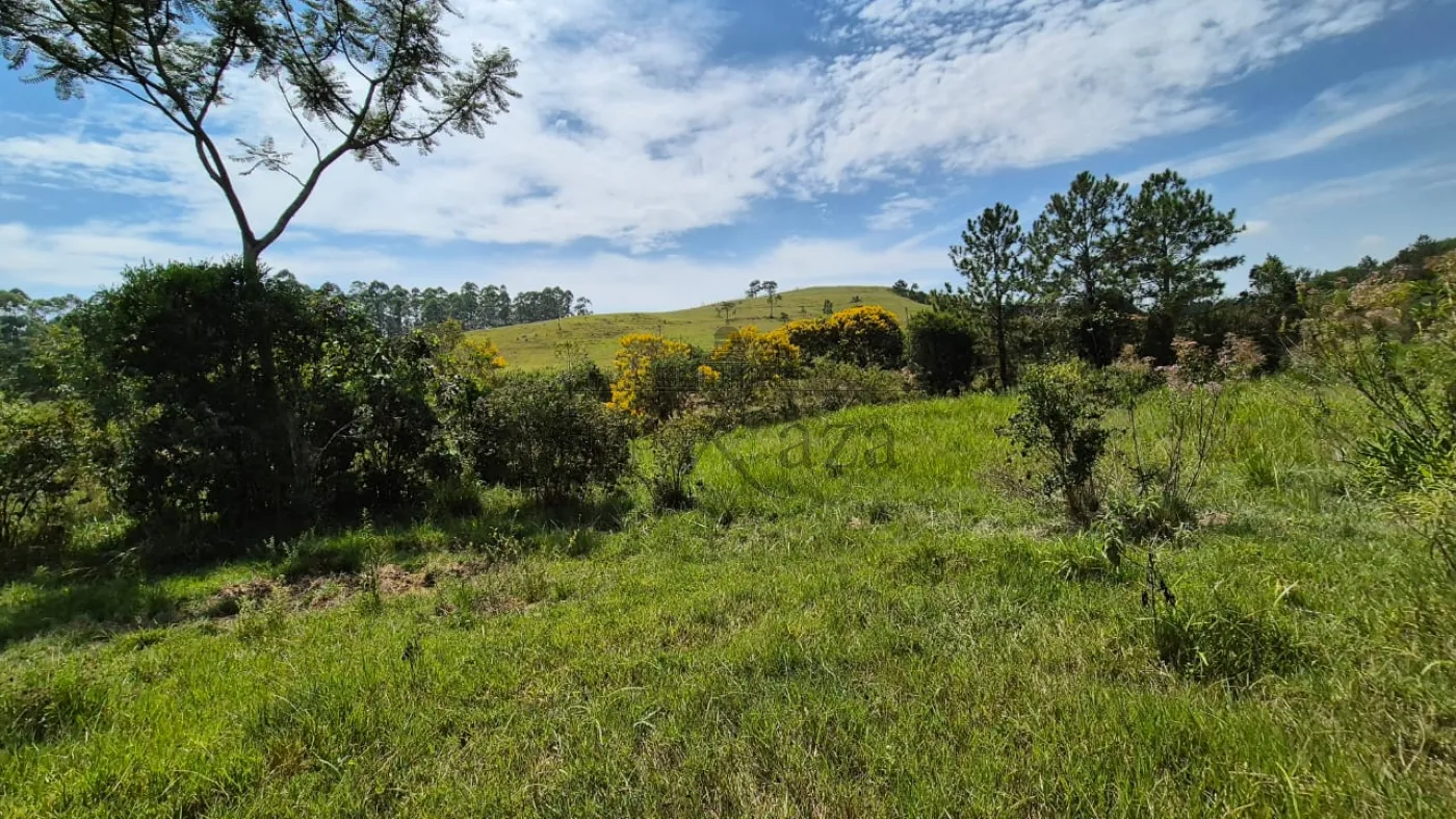 Foto 10 de Terreno Padrão em Veraneio Irajá, Jacareí - imagem 10