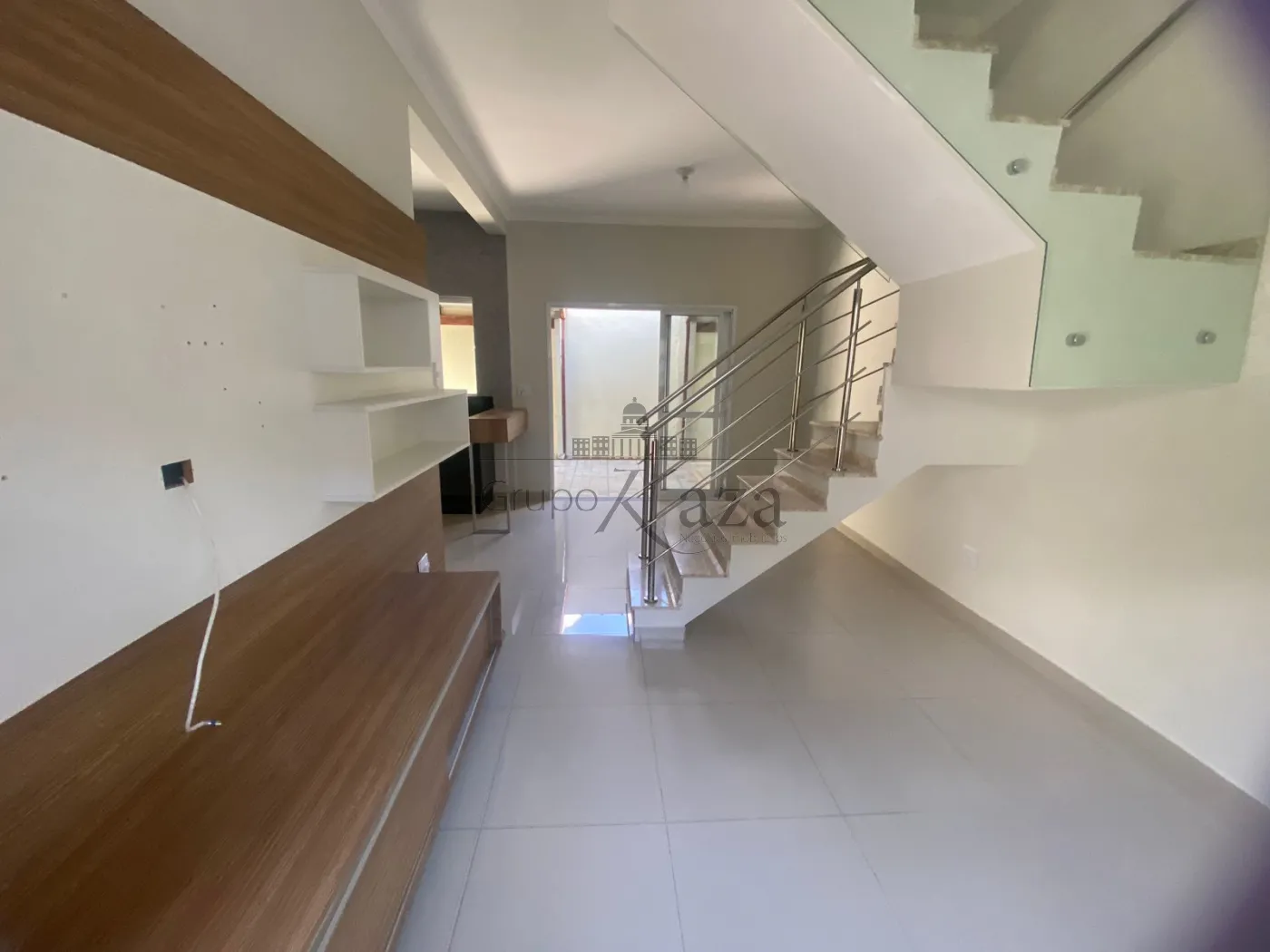Foto 2 de Casa Condomínio em Chácaras São José, São José dos Campos - imagem 2