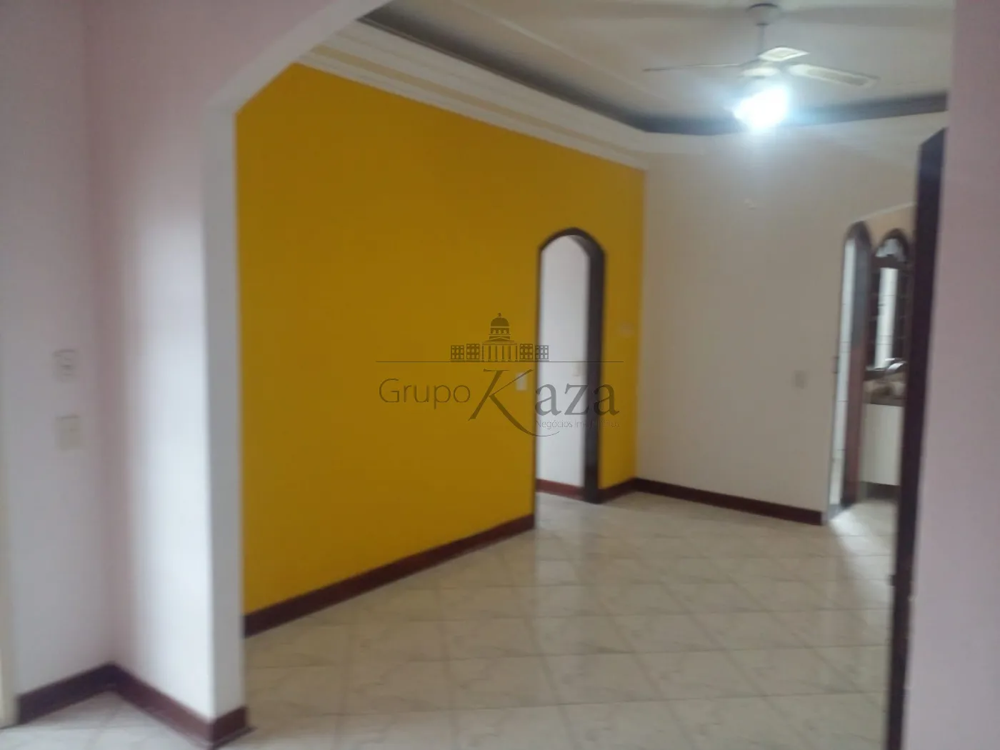 Foto 4 de Casa Sobrado em Parque Meia Lua, Jacareí - imagem 4