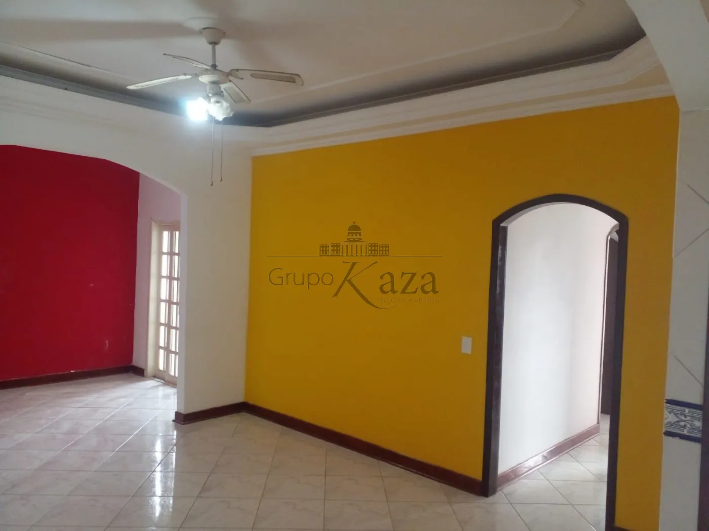 Foto 2 de Casa Sobrado em Parque Meia Lua, Jacareí - imagem 2