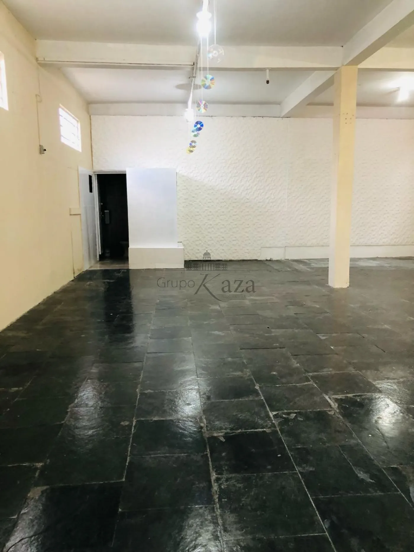 Foto 1 de Comercial Ponto Comercial em Jardim da Granja, São José dos Campos - imagem 1