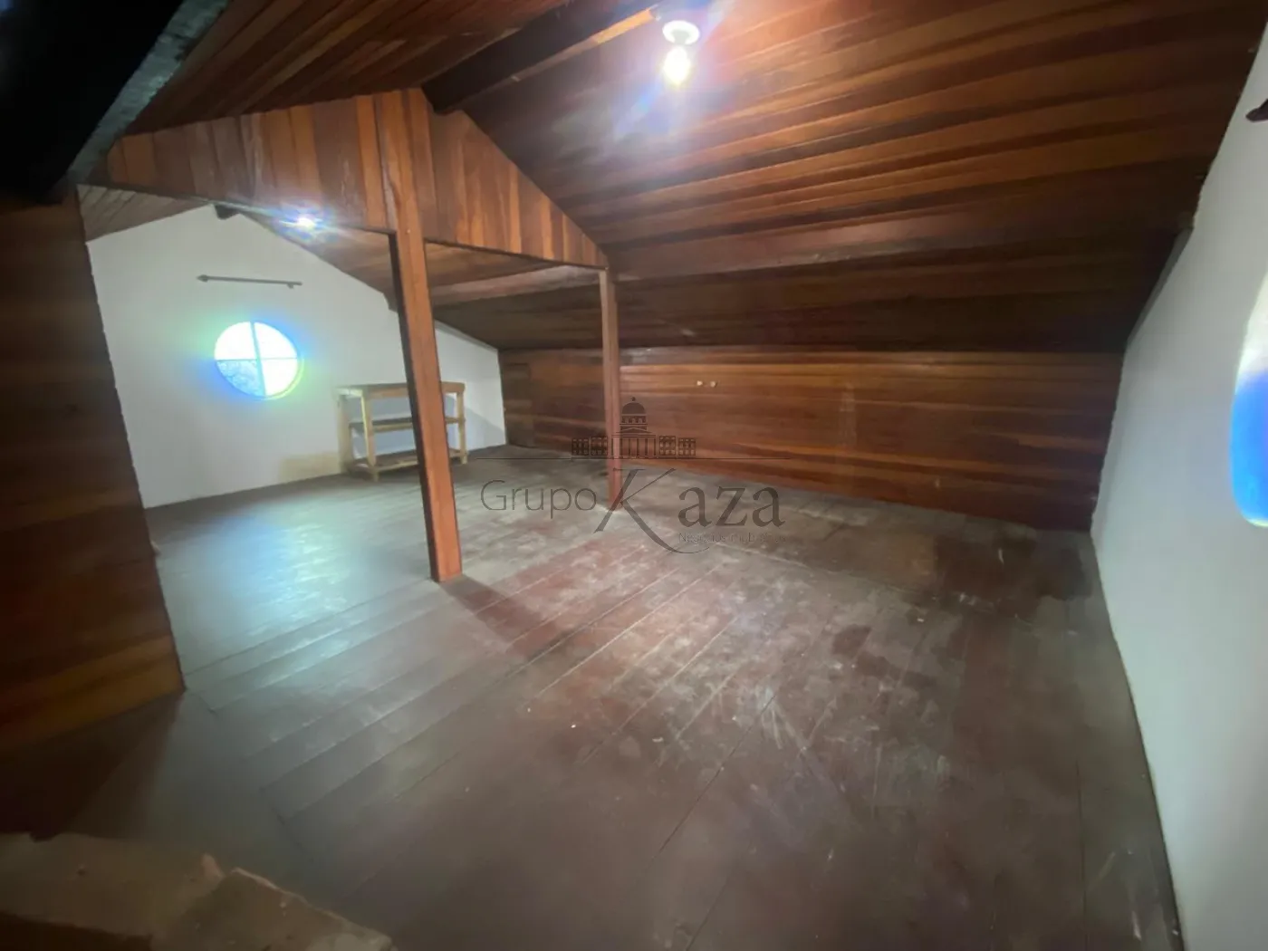 Foto 16 de Casa Sobrado em Jardim Souto, São José dos Campos - imagem 16