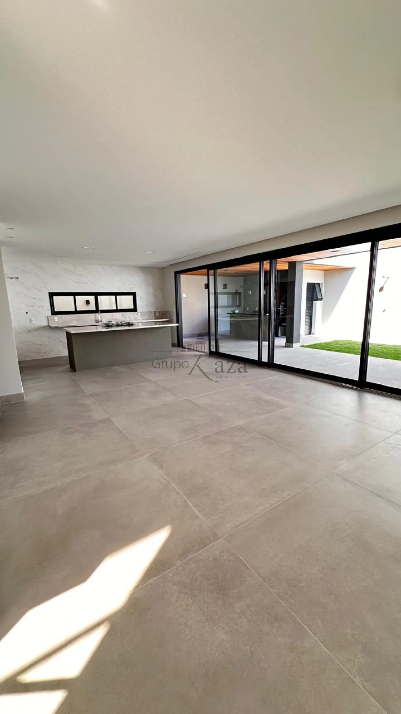 Foto 2 de Casa Condomínio em Loteamento Floresta, São José dos Campos - imagem 2