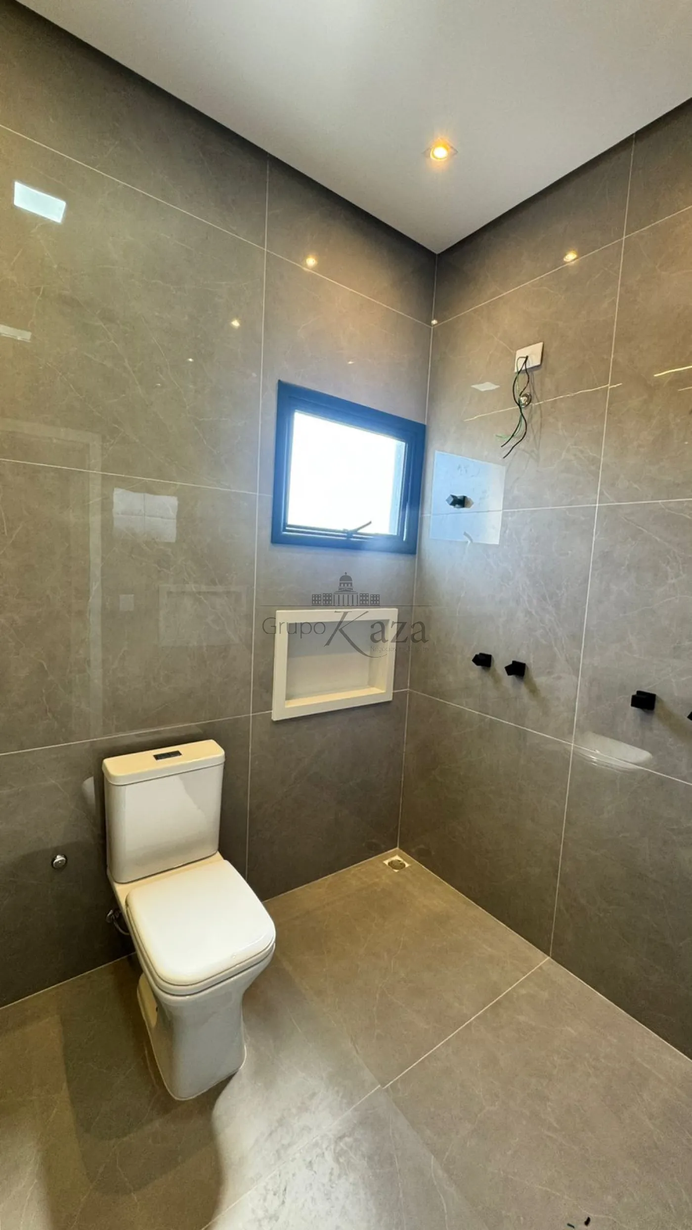 Foto 18 de Casa Condomínio em Parque Residencial Maria Elmira, Caçapava - imagem 18