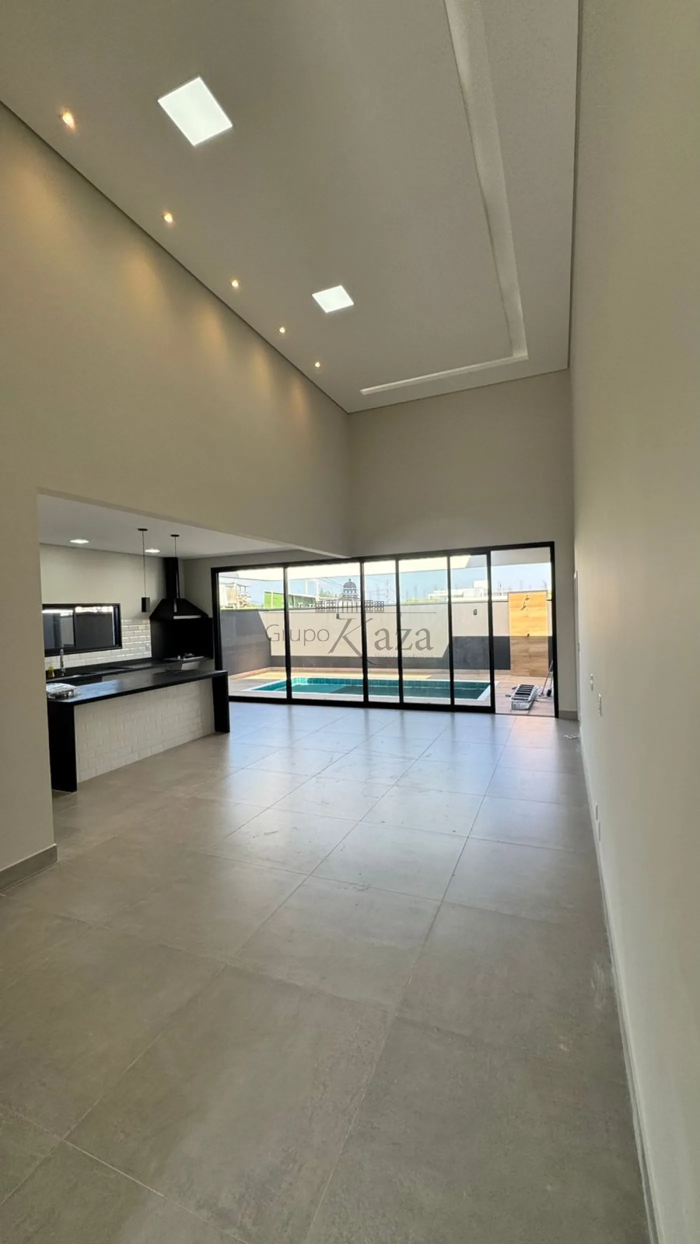 Foto 1 de Casa Condomínio em Parque Residencial Maria Elmira, Caçapava - imagem 1