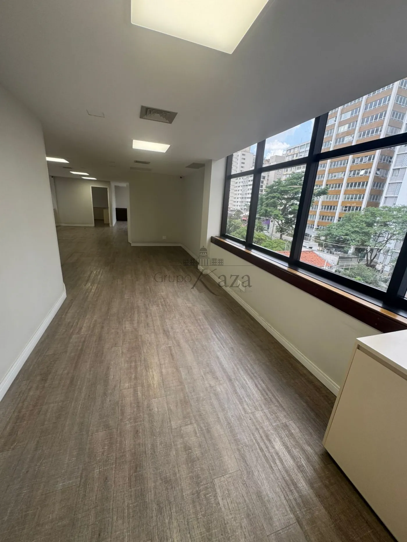 Foto 2 de Comercial Conjunto Comercial em Cerqueira César, São Paulo - imagem 2