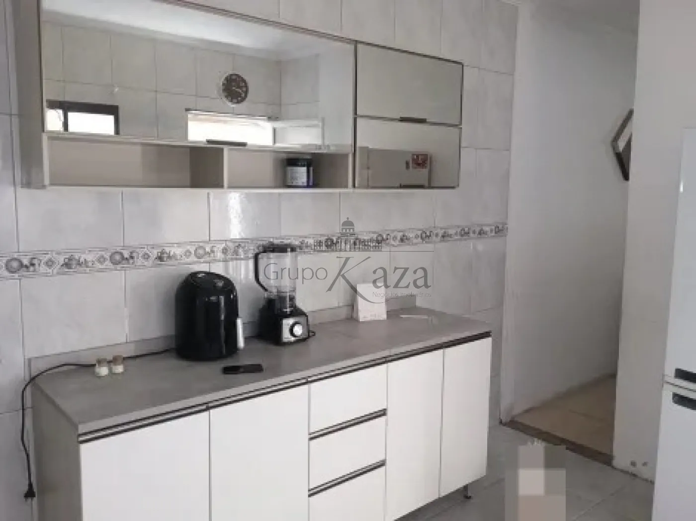 Foto 6 de Casa Sobrado em Residencial Altos do Bosque, São José dos Campos - imagem 6