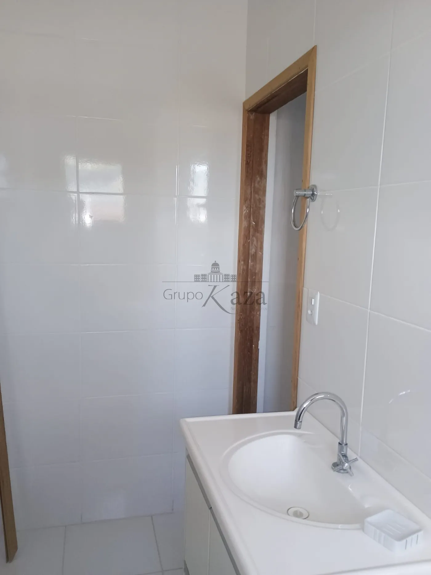 Foto 11 de Casa Sobrado em Residencial Altos do Bosque, São José dos Campos - imagem 11