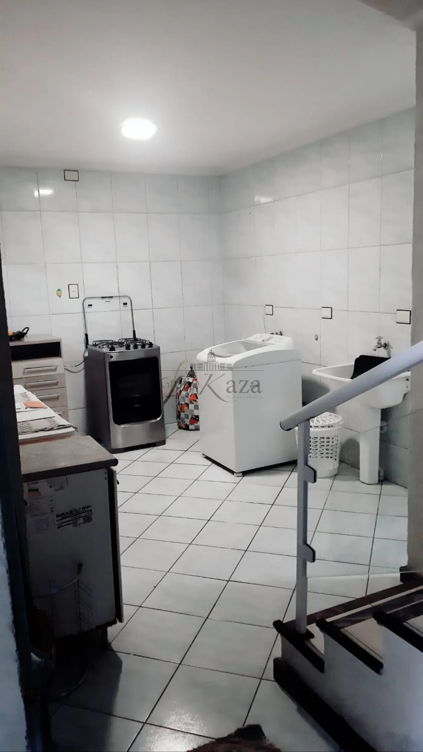 Foto 6 de Casa Sobrado em Jardim Santa Marina, Jacareí - imagem 6
