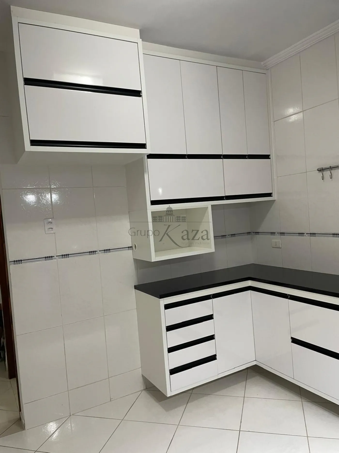 Foto 3 de Casa Padrão em Loteamento Residencial Vista Linda, São José dos Campos - imagem 3