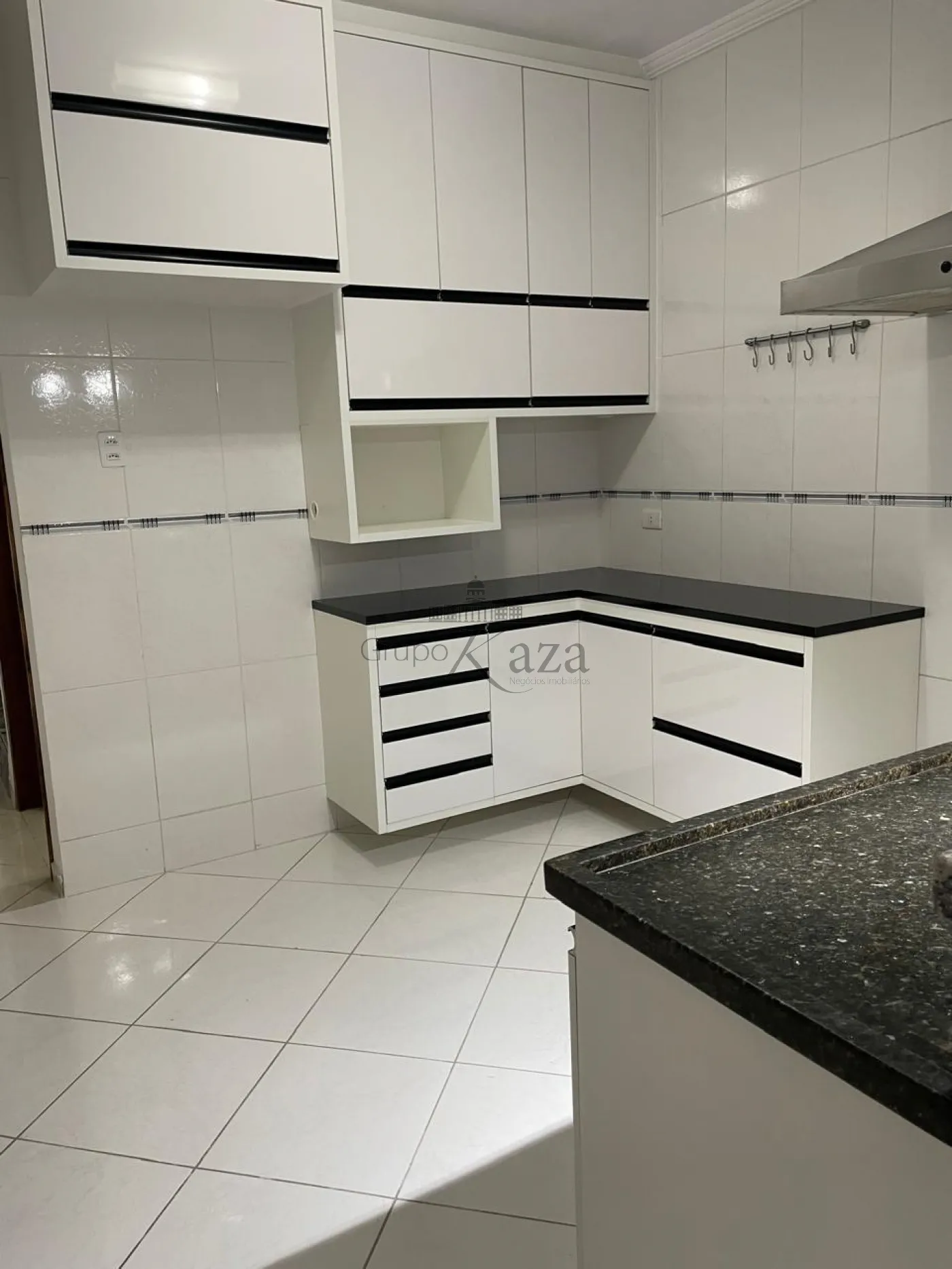Foto 4 de Casa Padrão em Loteamento Residencial Vista Linda, São José dos Campos - imagem 4
