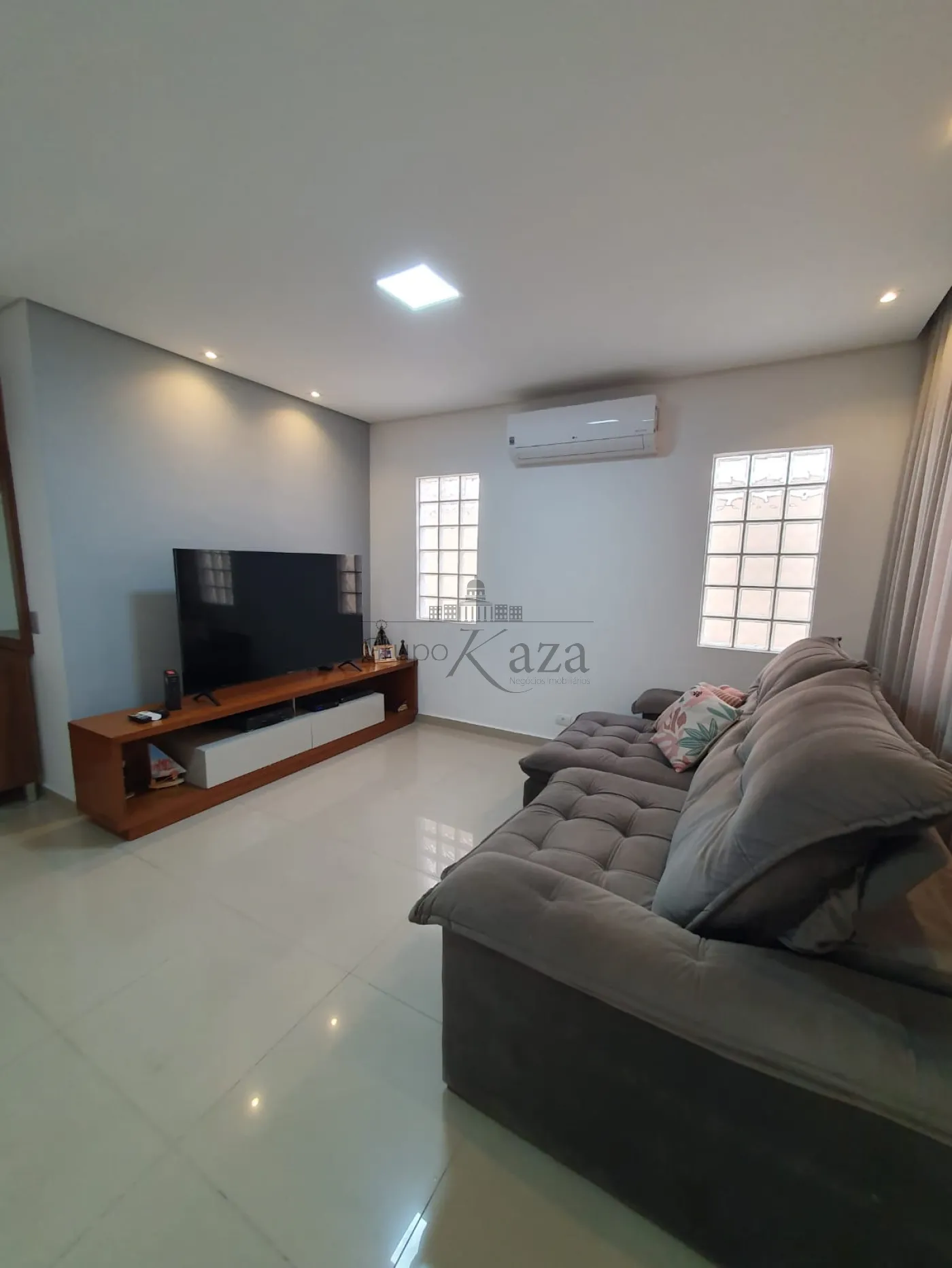 Foto 1 de Casa Condomínio em Jardim Santa Maria, Jacareí - imagem 1