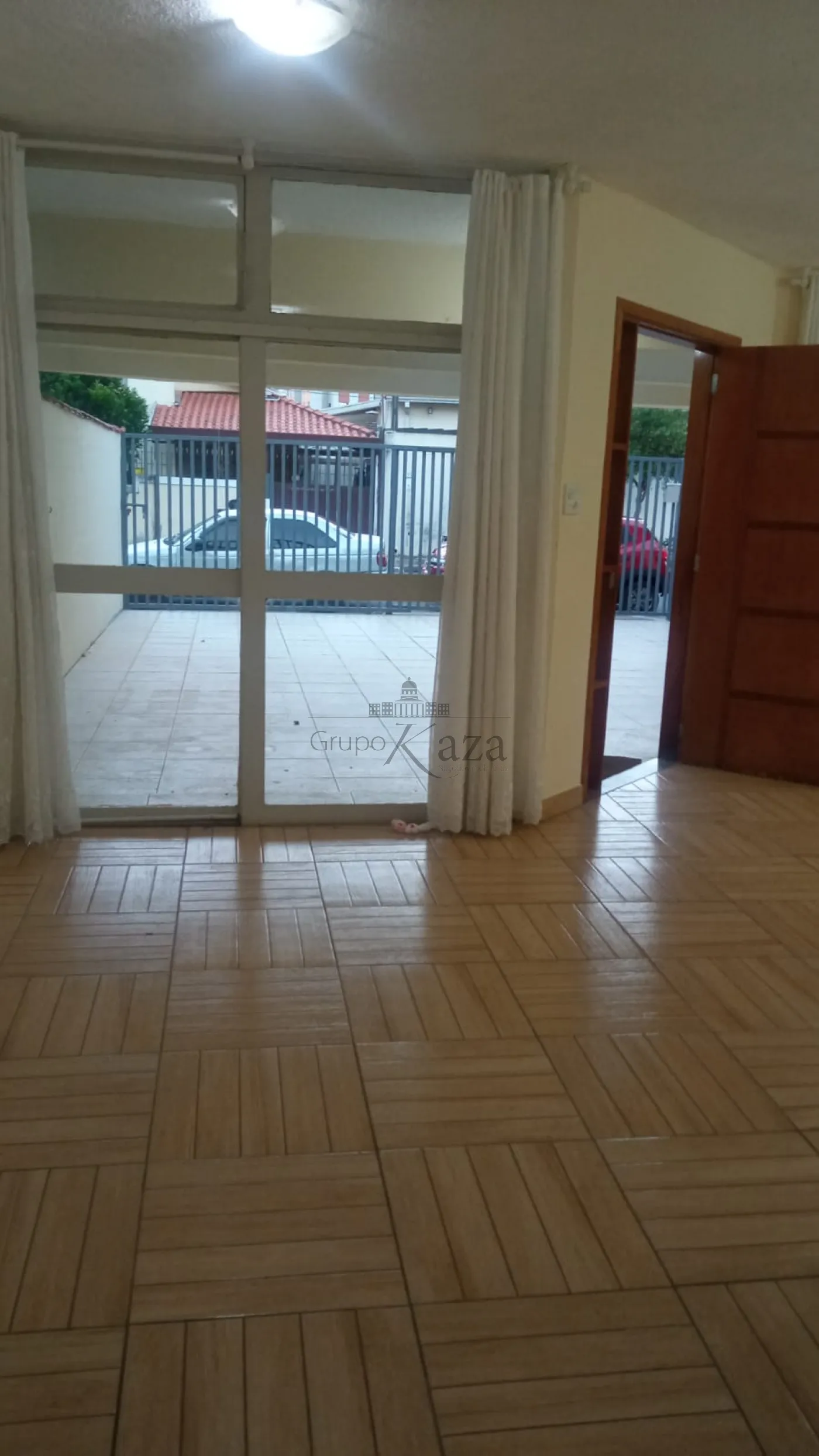 Foto 2 de Casa Padrão em Jardim Augusta, São José dos Campos - imagem 2