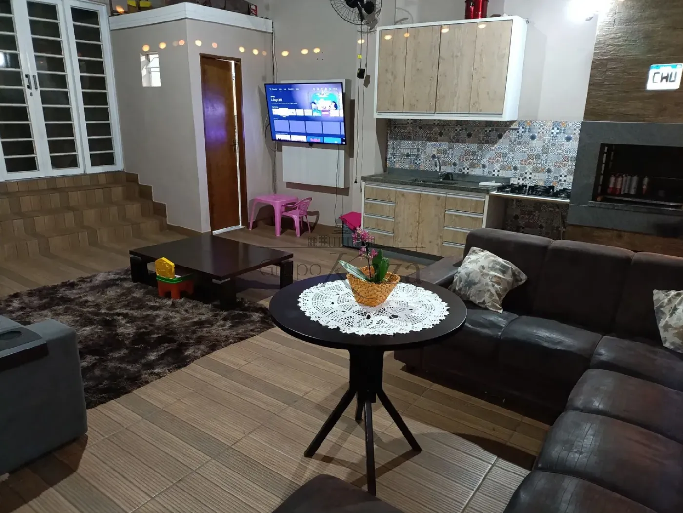 Foto 2 de Casa Padrão em Jardim Paraíso, Jacareí - imagem 2