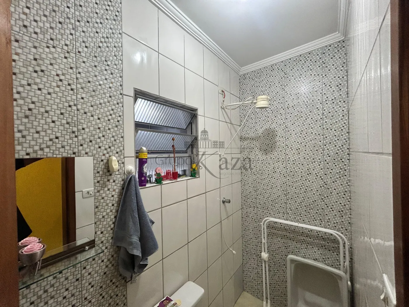 Foto 6 de Casa Padrão em Jardim Santa Inês I, São José dos Campos - imagem 6