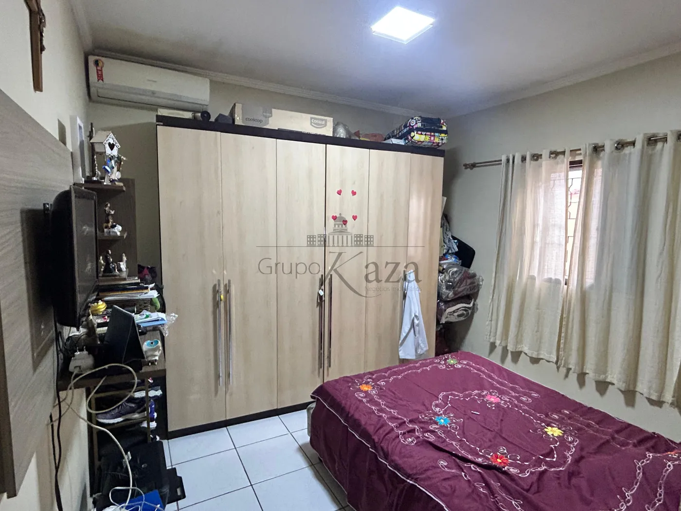 Foto 8 de Casa Padrão em Jardim Santa Inês I, São José dos Campos - imagem 8