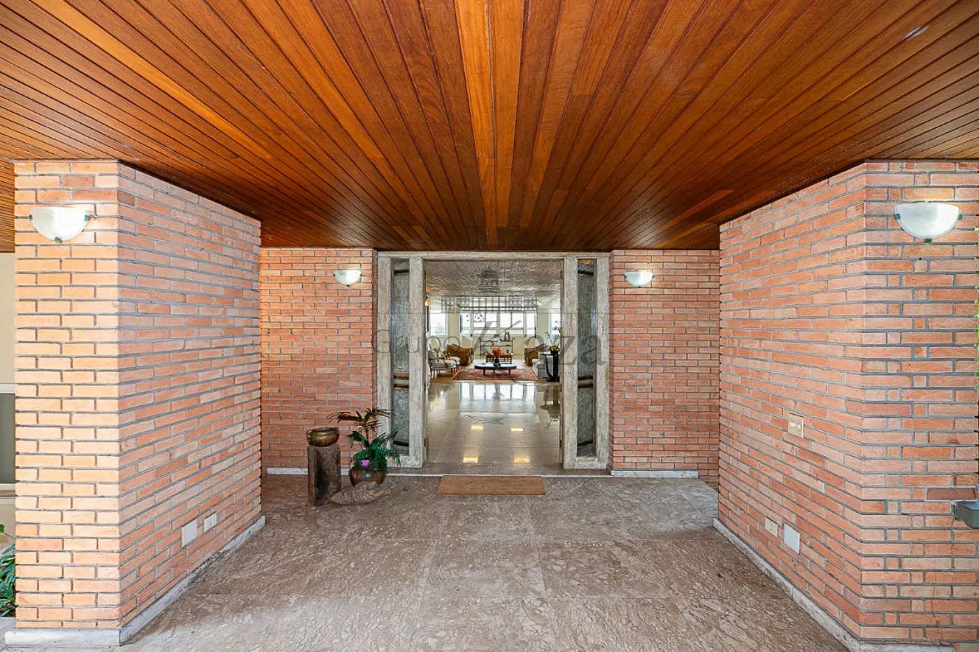 Foto 3 de Casa Padrão em Alto da Boa Vista, São Paulo - imagem 3