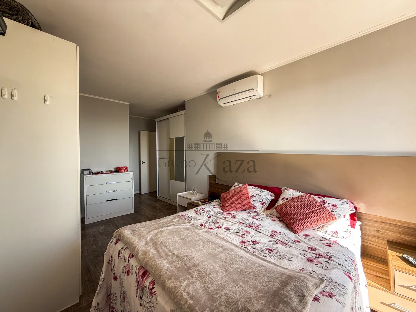 Foto 22 de Apartamento Padrão em Jardim das Indústrias, São José dos Campos - imagem 22