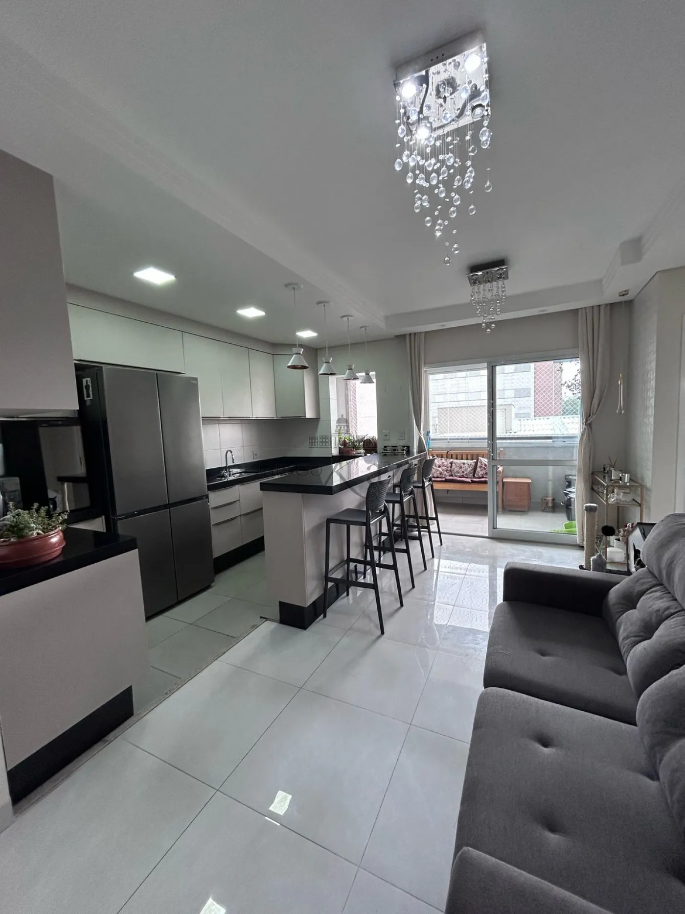 Foto 3 de Apartamento Padrão em Parque Industrial, São José dos Campos - imagem 3