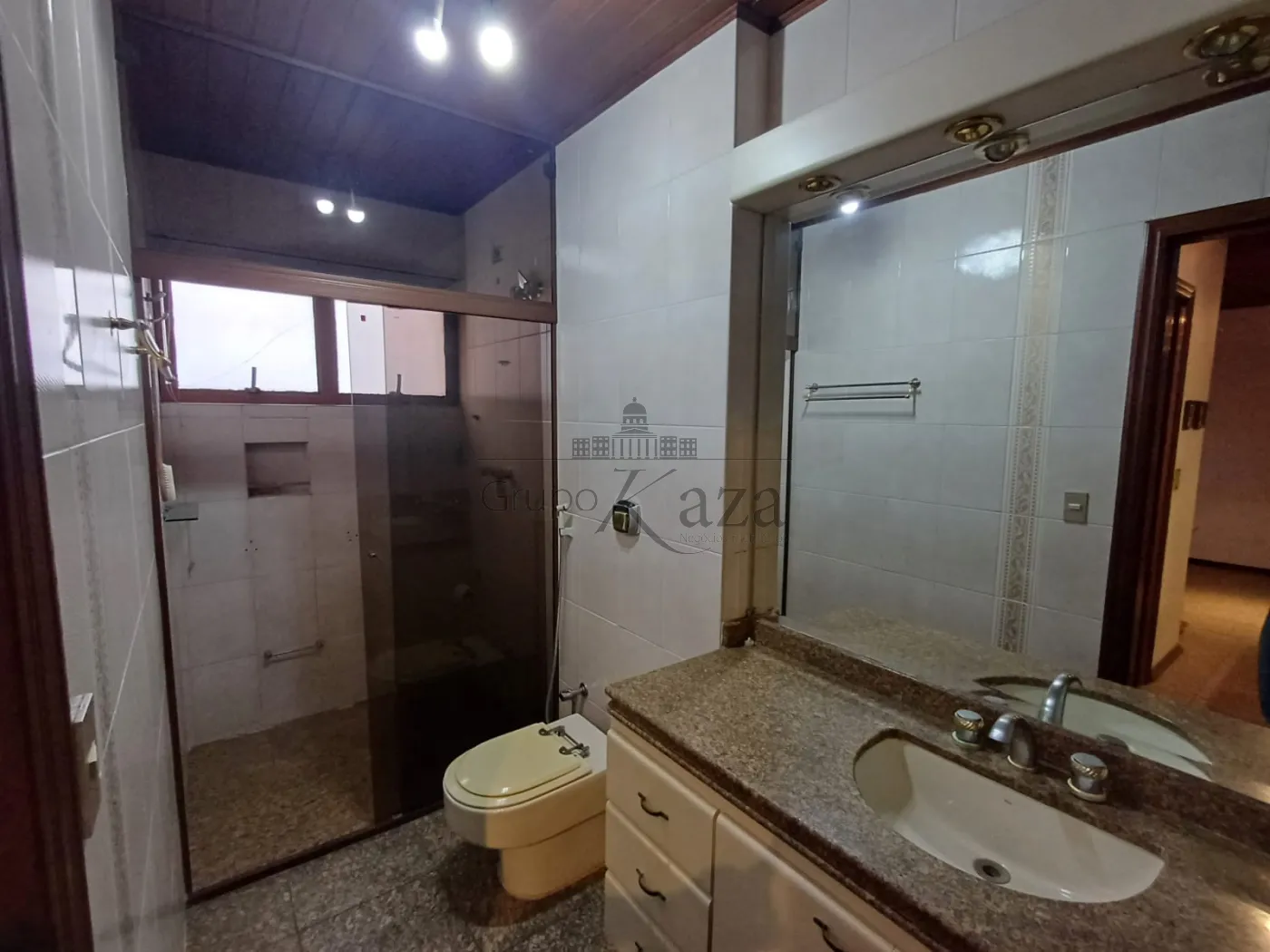 Foto 26 de Comercial Casa em Vila Adyana, São José dos Campos - imagem 26