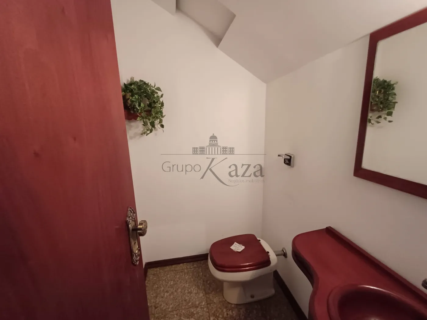 Foto 27 de Comercial Casa em Vila Adyana, São José dos Campos - imagem 27