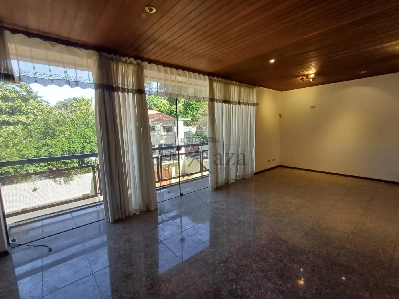 Foto 38 de Comercial Casa em Vila Adyana, São José dos Campos - imagem 38