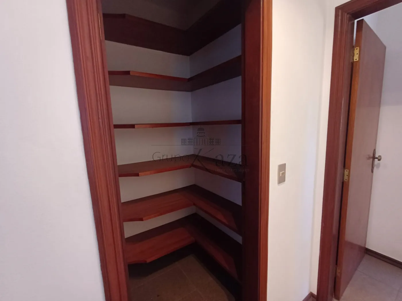 Foto 51 de Comercial Casa em Vila Adyana, São José dos Campos - imagem 51