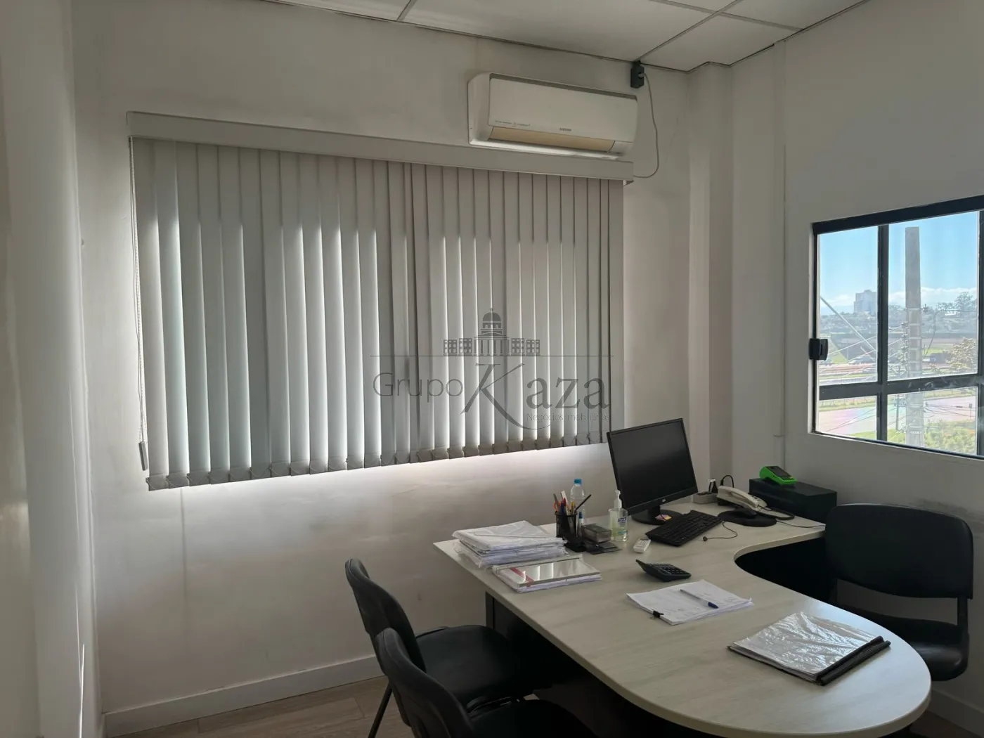 Foto 1 de Comercial Galpão em Jardim Diamante, São José dos Campos - imagem 1