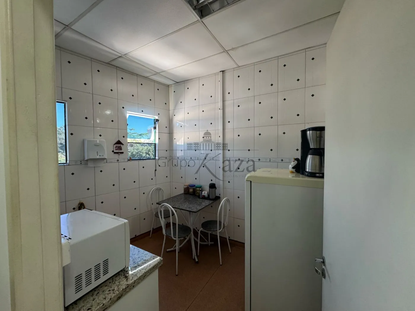 Foto 14 de Comercial Galpão em Jardim Diamante, São José dos Campos - imagem 14