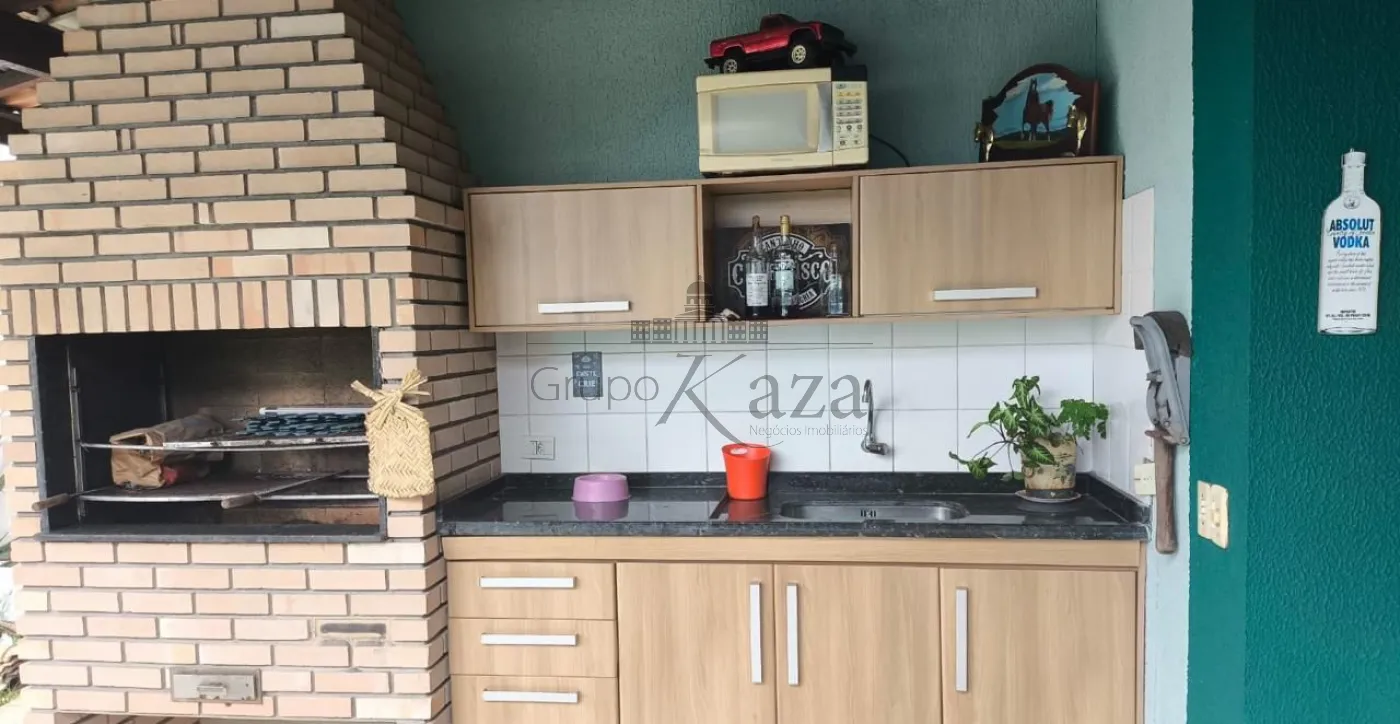 Foto 16 de Casa Padrão em Jardim Estoril, São José dos Campos - imagem 16
