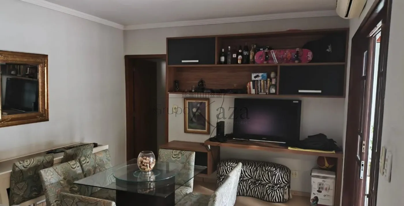 Foto 4 de Casa Padrão em Jardim Estoril, São José dos Campos - imagem 4