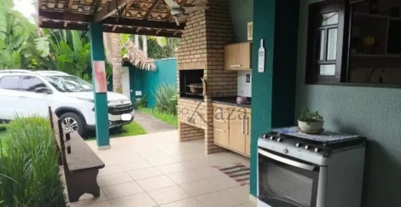 Foto 14 de Casa Padrão em Jardim Estoril, São José dos Campos - imagem 14