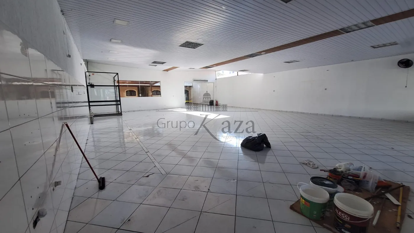 Foto 2 de Comercial Ponto Comercial em Centro, Jacareí - imagem 2