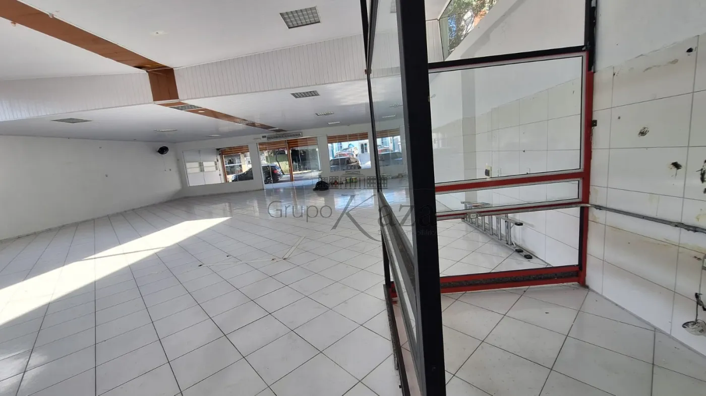 Foto 3 de Comercial Ponto Comercial em Centro, Jacareí - imagem 3