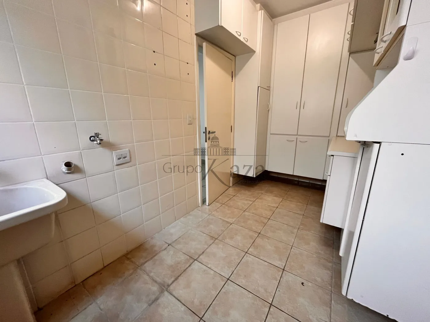 Foto 22 de Casa Condomínio em Jardim das Colinas, São José dos Campos - imagem 22
