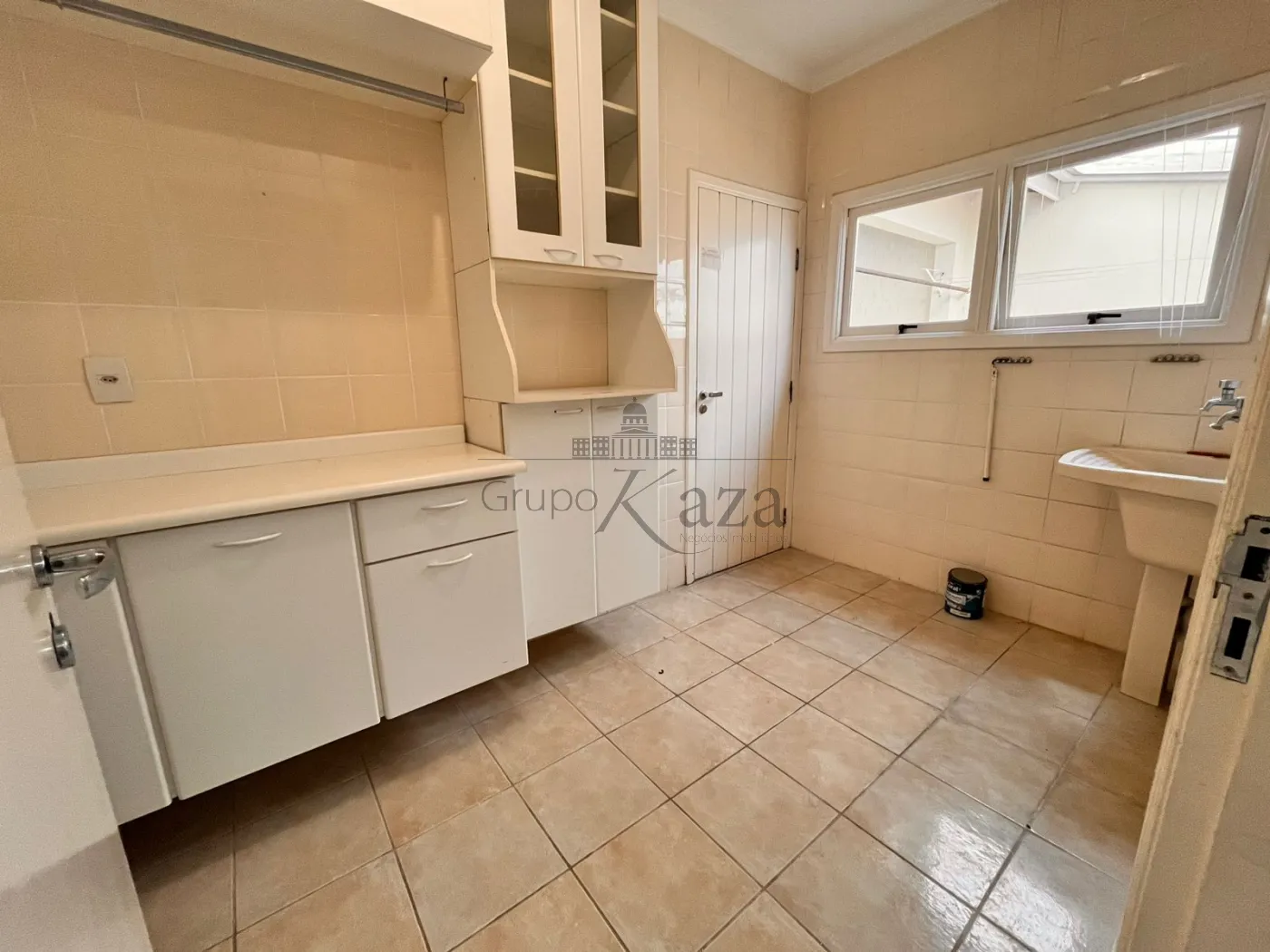 Foto 21 de Casa Condomínio em Jardim das Colinas, São José dos Campos - imagem 21
